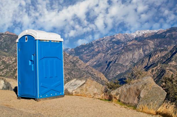 Best Portable restroom trailer rental  in Reedley, CA